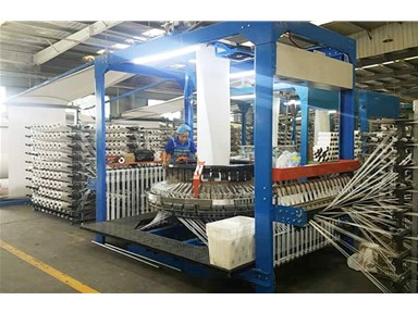 如何操作和維護(hù)六梭圓織機(jī)